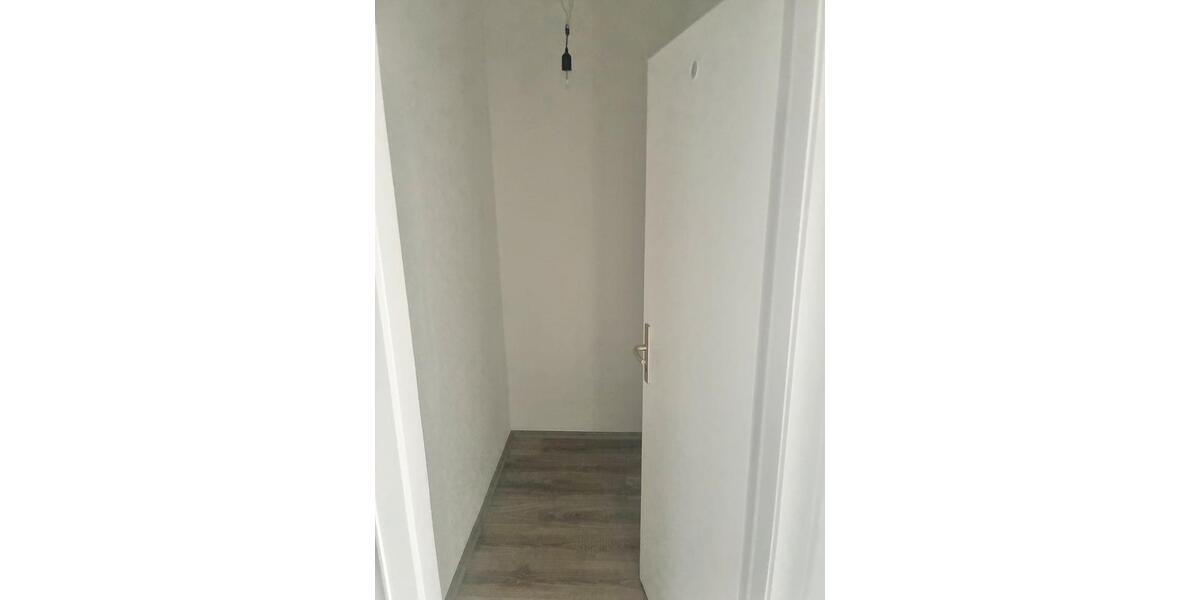 Etagenwohnung Essen Stadtbezirk VII - 2 Zimmer, 48 m&sup2;, 409&euro; | Angebot:25165416