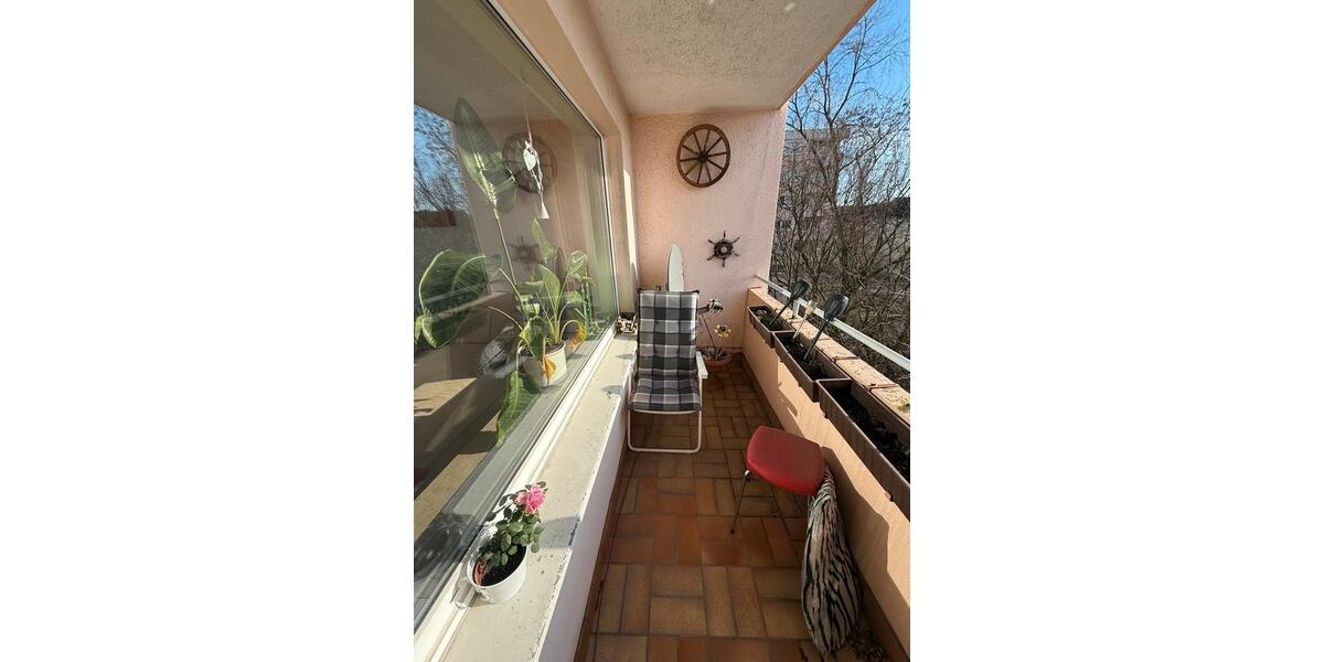 Etagenwohnung Essen Stadtbezirk IV - 2.5 Zimmer, 63 m&sup2;, 135.000&euro; | Angebot:25292803