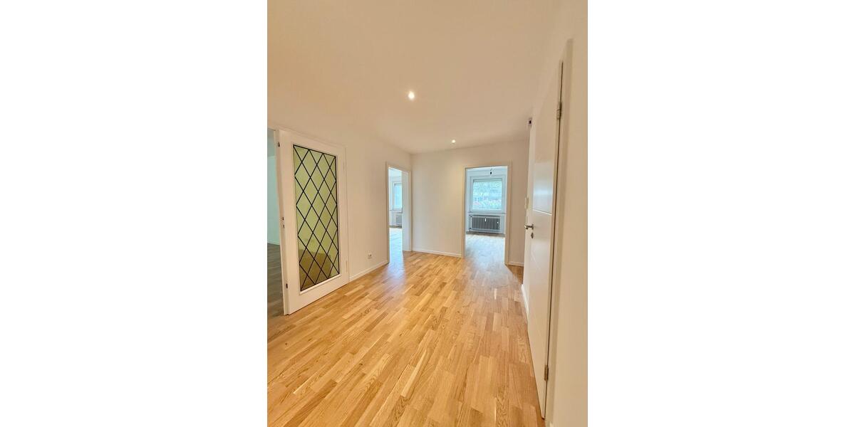 Etagenwohnung Wuppertal Lichtenplatz - 3 Zimmer, 100 m&sup2;, 1.490&euro; | Angebot:26578558