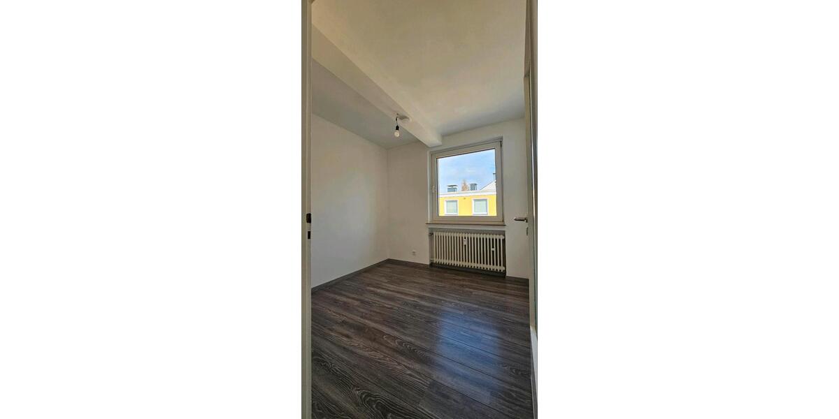 Etagenwohnung Wuppertal Gemarkung Ronsdorf - 3 Zimmer, 70 m&sup2;, 850&euro; | Angebot:25988594