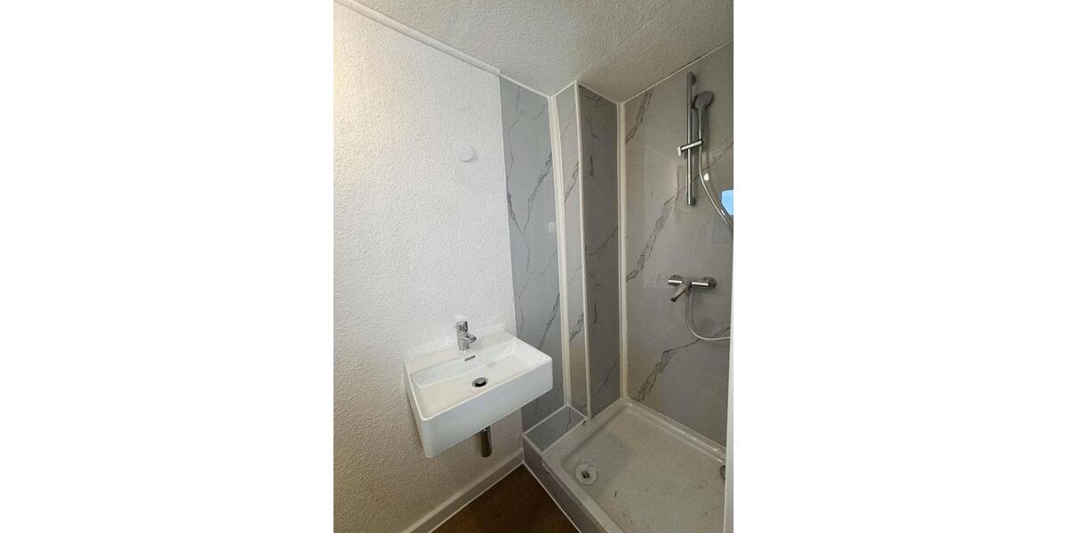 Dachgeschoßwohnung Bochum Günnigfeld - 5 Zimmer, 108 m&sup2;, 1.100&euro; | Angebot:26616645