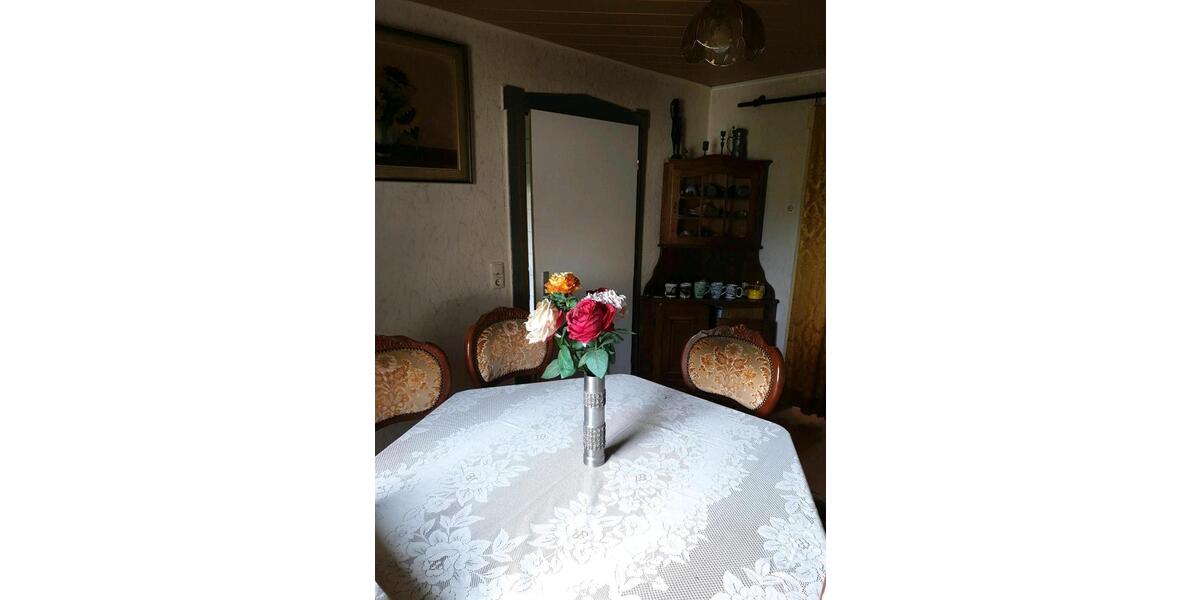 Einfamilienhaus Langenfeld (Rheinland) - 6 Zimmer, 150 m&sup2;, 199.000&euro; | Angebot:26635910