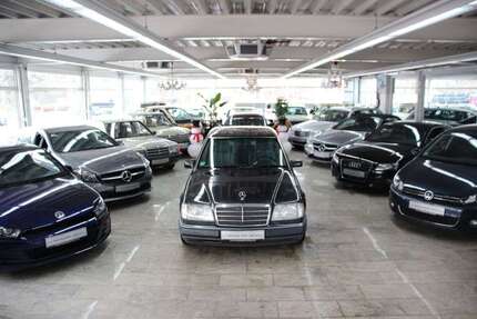 Mercedes-Benz 220 269.000 km 7.850 &euro; Essen 45356