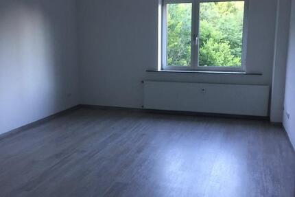 Wohnung Hattingen Niederbonsfeld - 2 Zimmer, 72 m&sup2;, 530&euro; | Angebot:25102249