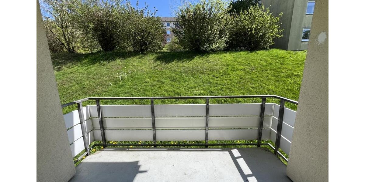 Erdgeschoßwohnung Remscheid Lüttringhausen - 4 Zimmer, 78 m&sup2;, 579&euro; | Angebot:26462522