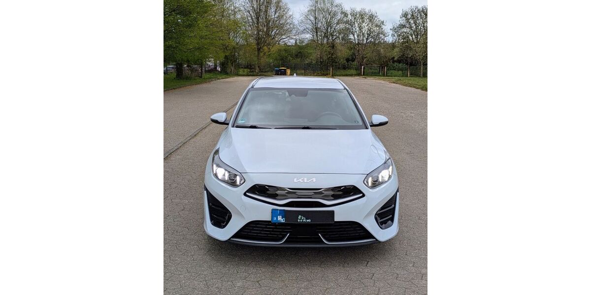 Kia ceed Sportswagon 27.850 km 20.900 &euro; Düsseldorf 40625