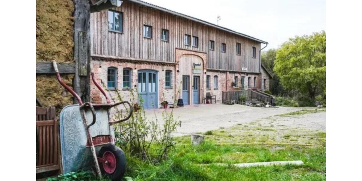 Ferienimmobilie Wuppertal Elberfeld - 101&euro; | Angebot:18863415