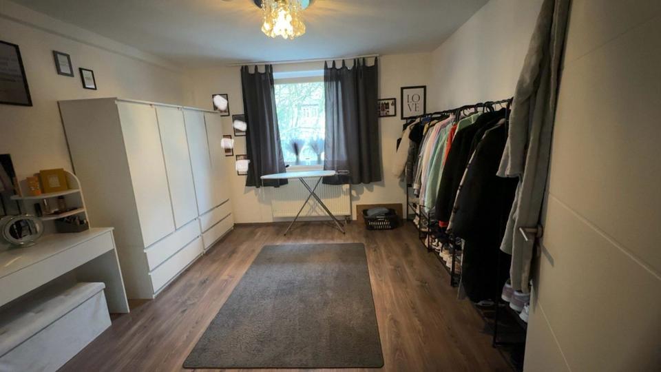 Etagenwohnung Wuppertal - 3 Zimmer, 90 m&sup2;, 750&euro; | Angebot:25759277