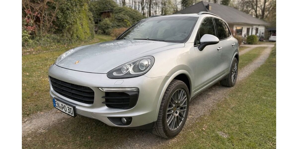 Porsche Cayenne 300.000 km 18.500 &euro; Wuppertal 42277