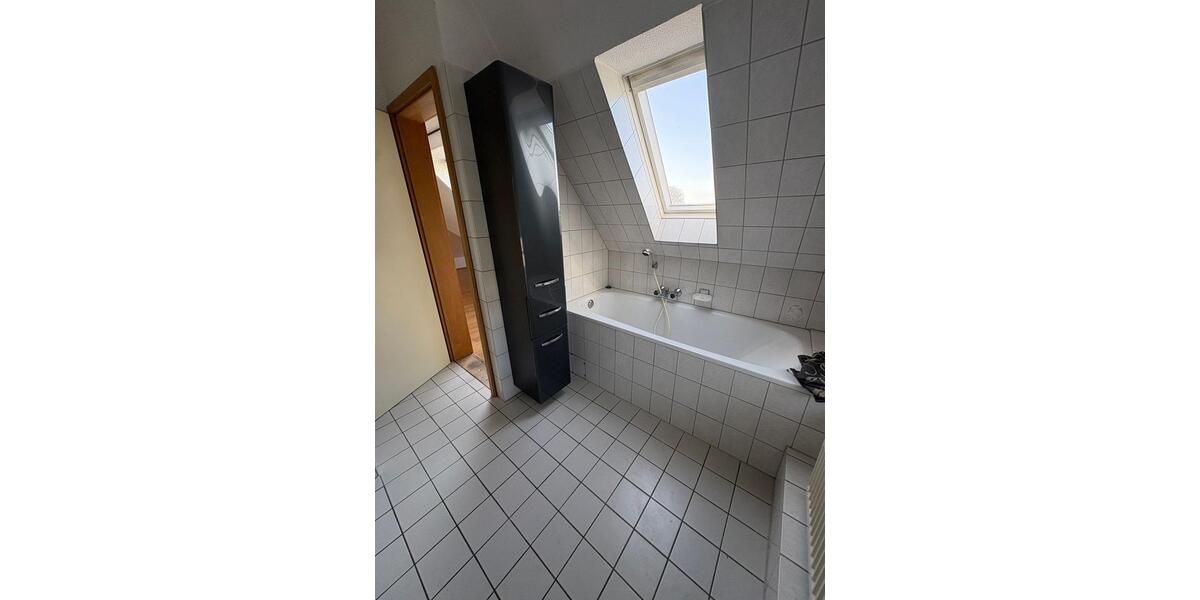 Dachgeschoßwohnung Hagen Hagen-Nord - 1 Zimmer, 55 m&sup2;, 450&euro; | Angebot:22161492