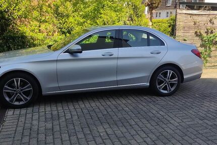 Mercedes-Benz C 220 161.500 km 18.900 &euro; Ratingen 40882