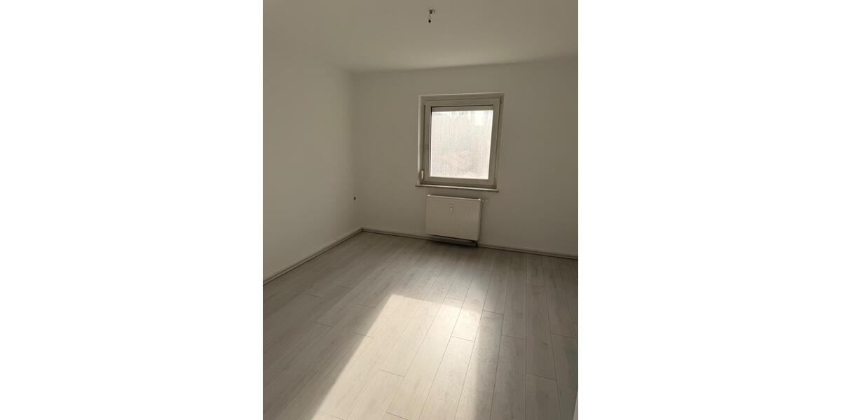 Etagenwohnung Hagen Hagen-Mitte - 2 Zimmer, 45 m&sup2;, 450&euro; | Angebot:25852215