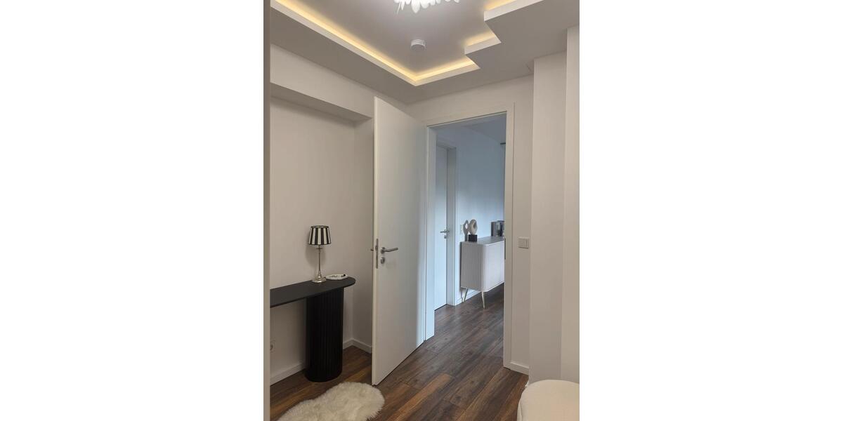 Etagenwohnung Düsseldorf Derendorf - 2 Zimmer, 54 m&sup2;, 1.200&euro; | Angebot:26031702