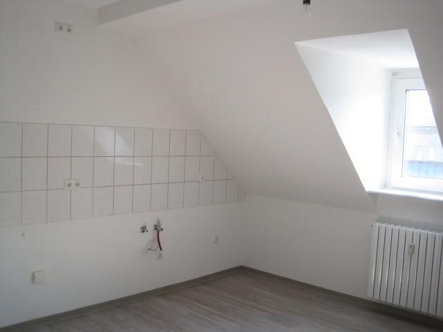 Dachgeschoßwohnung Hattingen Blankenstein - 2 Zimmer, 49 m&sup2;, 526&euro; | Angebot:25882868