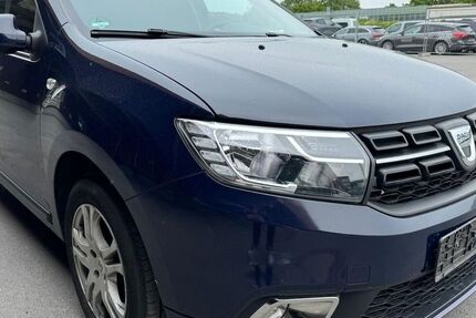 Dacia Logan 149.000 km 4.000 &euro; Wuppertal 42389