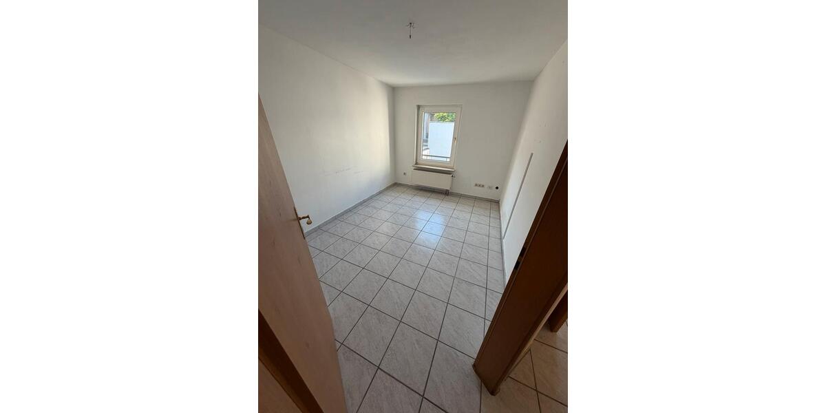 Etagenwohnung Gelsenkirchen Gelsenkirchen-Mitte - 4 Zimmer, 100 m&sup2;, 1.180&euro; | Angebot:26626170