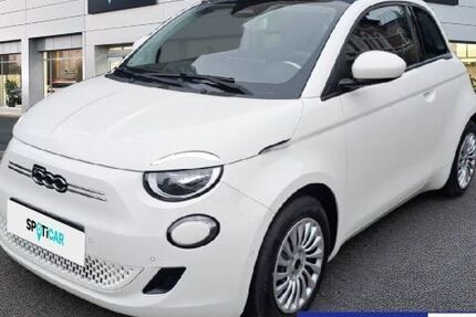 Fiat 500e 7.982 km 25.880 &euro; Ratingen 40878