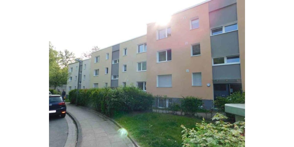 Erdgeschoßwohnung Essen Stadtbezirk VII - 3 Zimmer, 68 m&sup2;, 646&euro; | Angebot:26555680