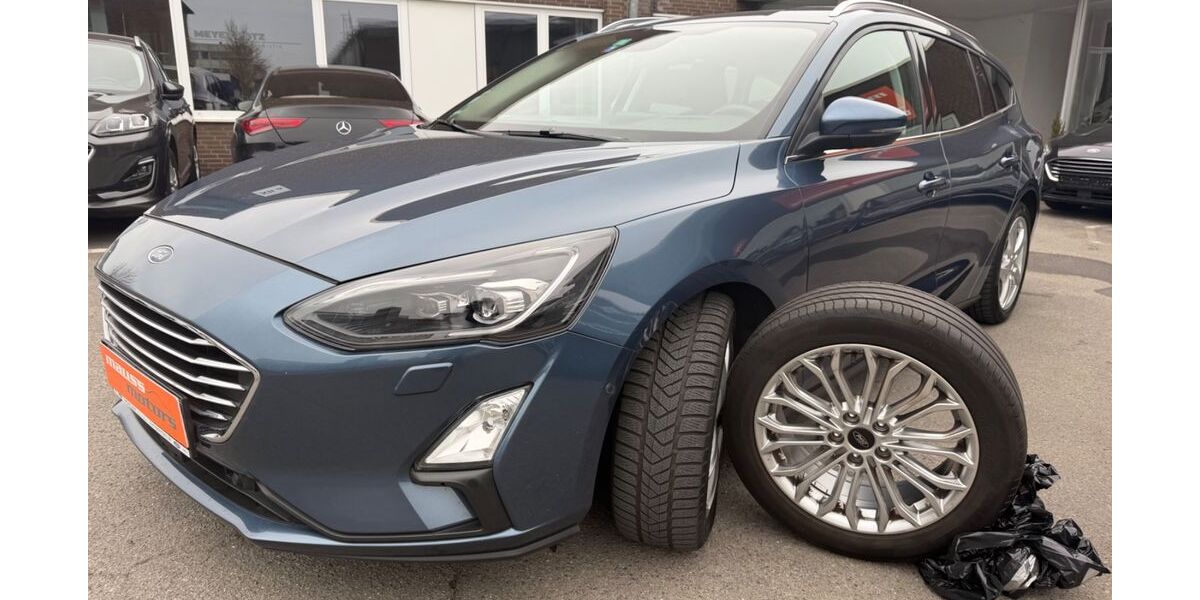 Ford Focus 90.900 km 13.980 &euro; Düsseldorf 40549