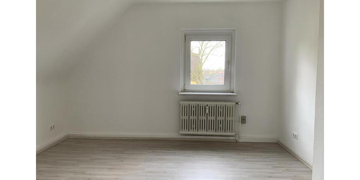 Dachgeschoßwohnung Gelsenkirchen Gelsenkirchen-Mitte - 2 Zimmer, 54 m&sup2;, 409&euro; | Angebot:26381517