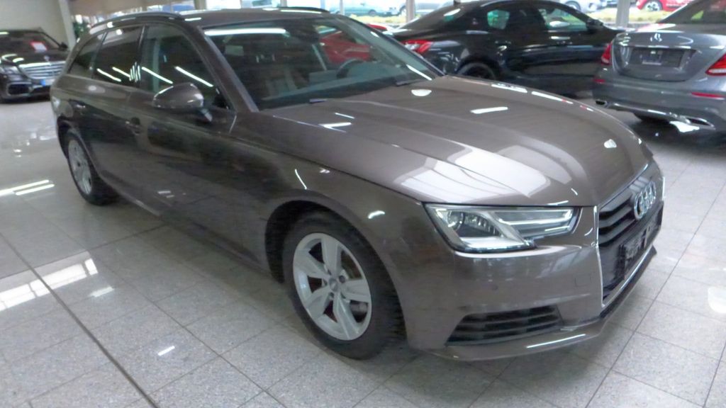 Audi A4 156.090 km 13.490 &euro; Hattingen (bei Bochum) 45527