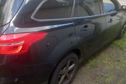 Ford Focus 152.000 km 5.900 &euro; Essen 45134