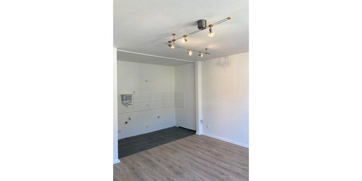 Etagenwohnung Essen Stadtkern - 2 Zimmer, 46 m&sup2;, 500&euro; | Angebot:26626179