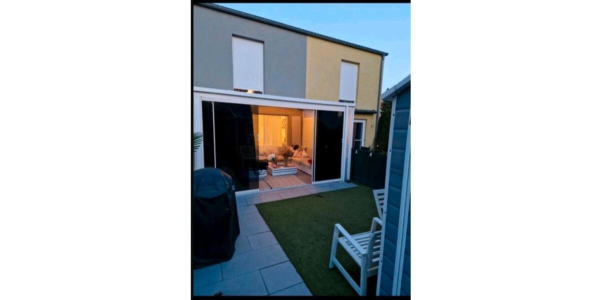 Reihenhaus Bochum Bochum-Ost - 3.5 Zimmer, 89 m&sup2;, 330.000&euro; | Angebot:26042124