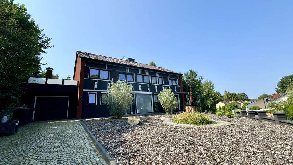 Einfamilienhaus Erkrath - 7 Zimmer, 230 m&sup2;, 899.000&euro; | Angebot:25860623