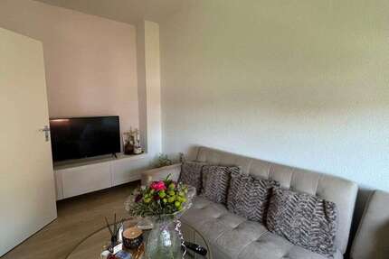 Wohnung Gelsenkirchen Bismarck - 2 Zimmer, 43 m&sup2;, 300&euro; | Angebot:26093738