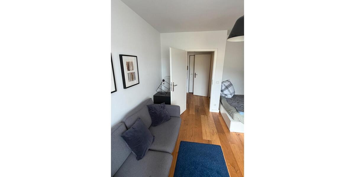 Etagenwohnung Langenfeld (Rheinland) - 1 Zimmer, 35 m&sup2;, 1.100&euro; | Angebot:26582031