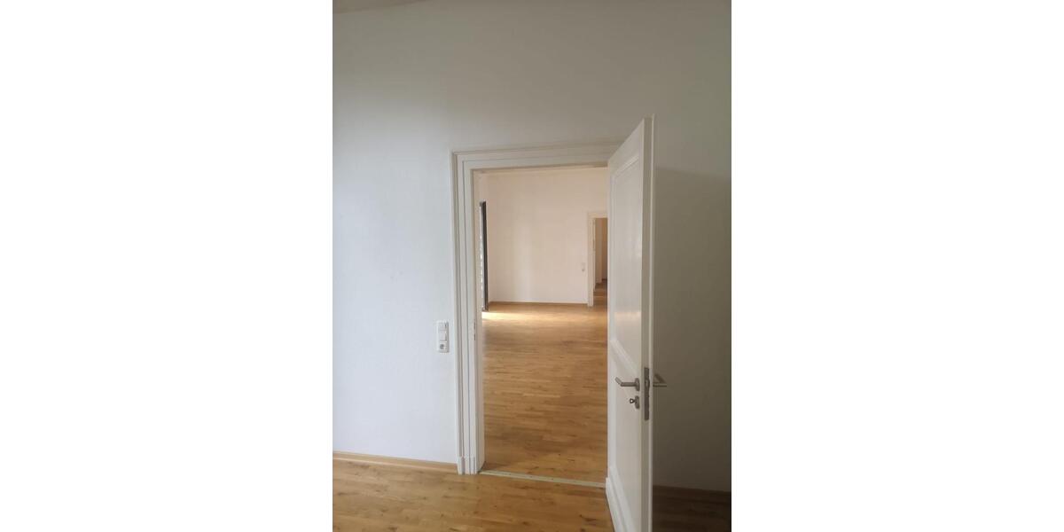 Etagenwohnung Düsseldorf Stadtbezirk 2 - 2 Zimmer, 58 m&sup2;, 600&euro; | Angebot:25900266