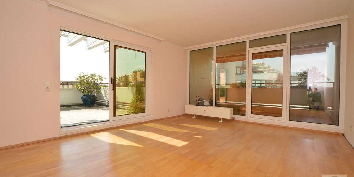 Etagenwohnung Düsseldorf Derendorf - 2 Zimmer, 85 m&sup2;, 1.040&euro; | Angebot:26646708