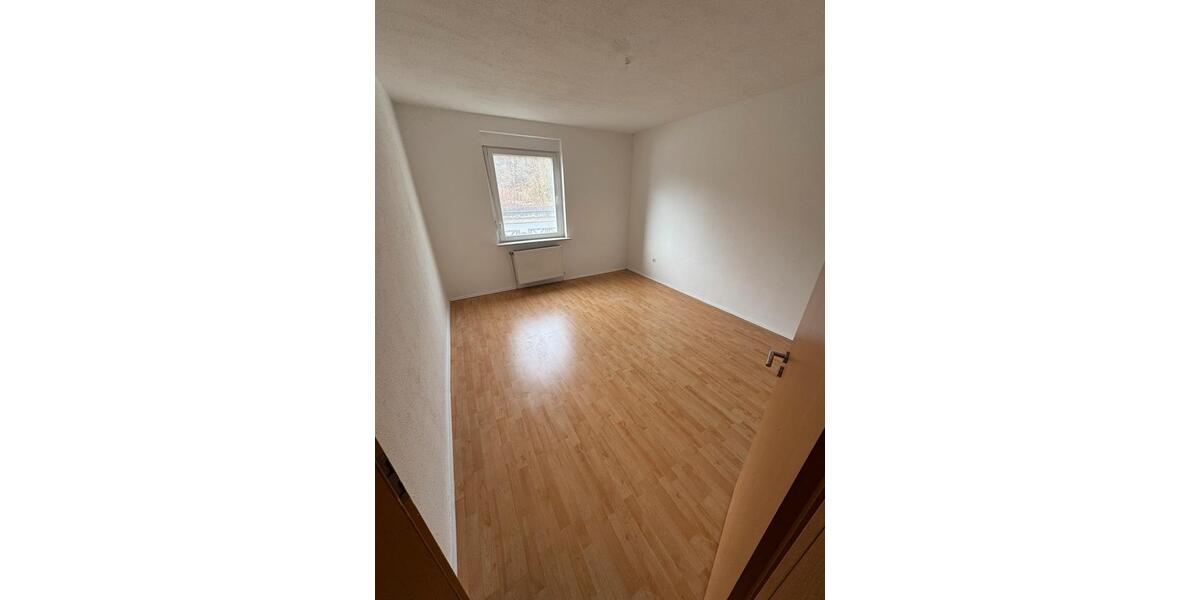 Etagenwohnung Hagen Dahl - 3 Zimmer, 75 m&sup2;, 600&euro; | Angebot:25364970