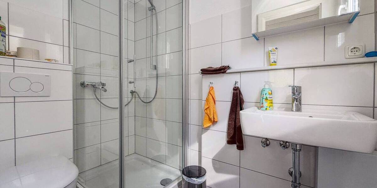 Bungalow Düsseldorf Gerresheim - 3 Zimmer, 52 m&sup2;, 289.000&euro; | Angebot:26595199