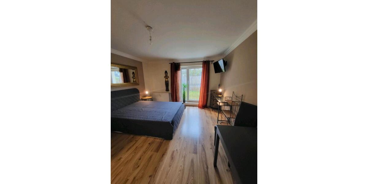 Erdgeschoßwohnung Wuppertal Elberfeld - 1 Zimmer, 28 m&sup2;, 730&euro; | Angebot:25935344