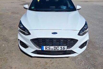 Ford Focus 67.500 km 19.900 &euro; Remscheid 42857
