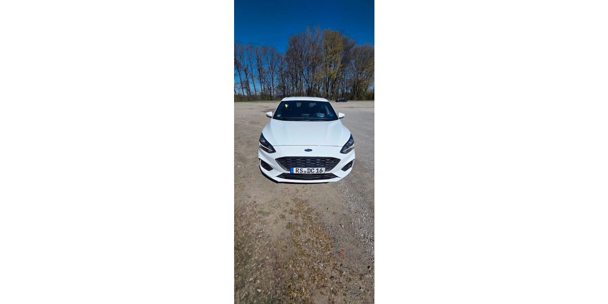 Ford Focus 67.500 km 19.900 &euro; Remscheid 42857