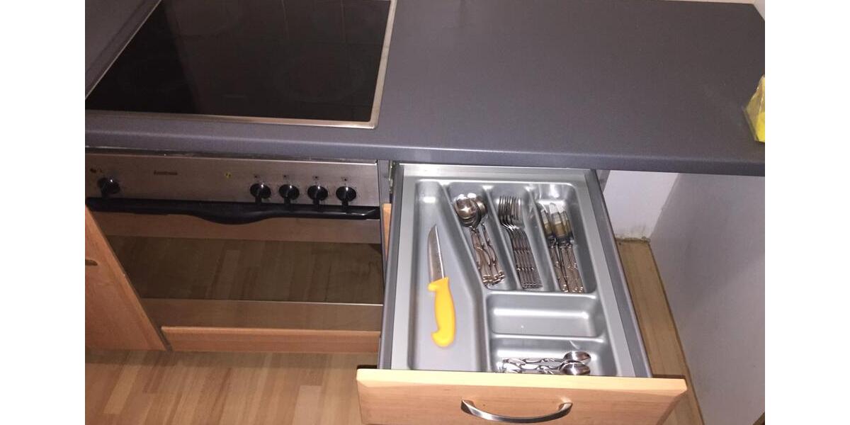 Erdgeschoßwohnung Essen Frillendorf - 3 Zimmer, 75 m&sup2;, 2.200&euro; | Angebot:26582048