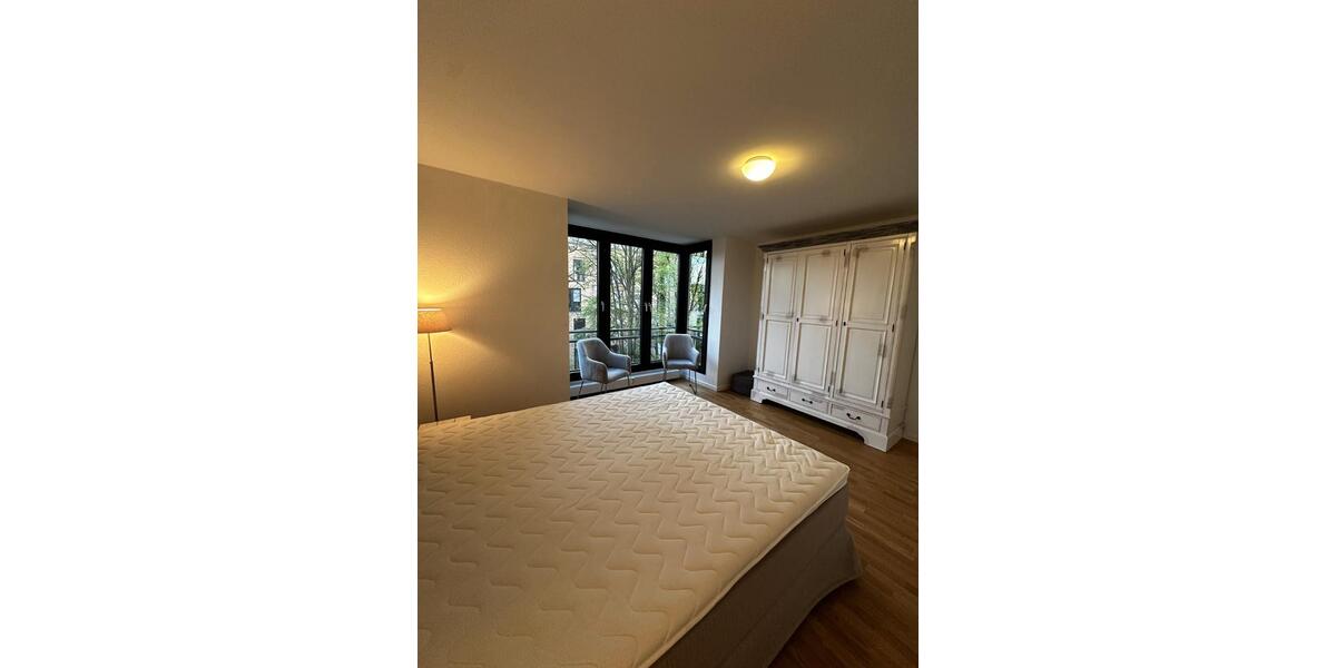 Etagenwohnung Düsseldorf Stadtbezirk 6 - 2 Zimmer, 77 m&sup2;, 1.400&euro; | Angebot:25974958