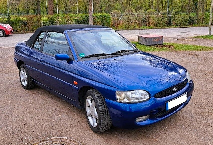 Ford Escort 145.000 km 3.900 &euro; Düsseldorf 40627