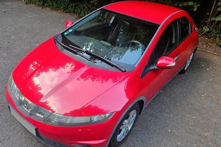 Honda Civic 202.000 km 2.690 &euro; Bochum 44805