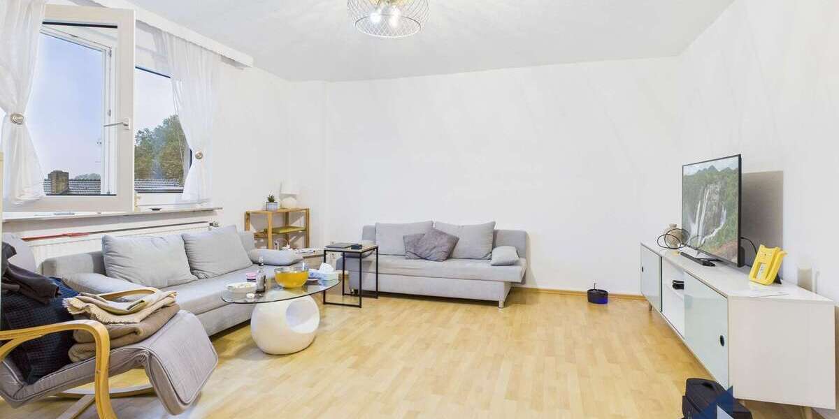 Etagenwohnung Bochum Bochum-Mitte - 3 Zimmer, 87 m&sup2;, 195.000&euro; | Angebot:23260083