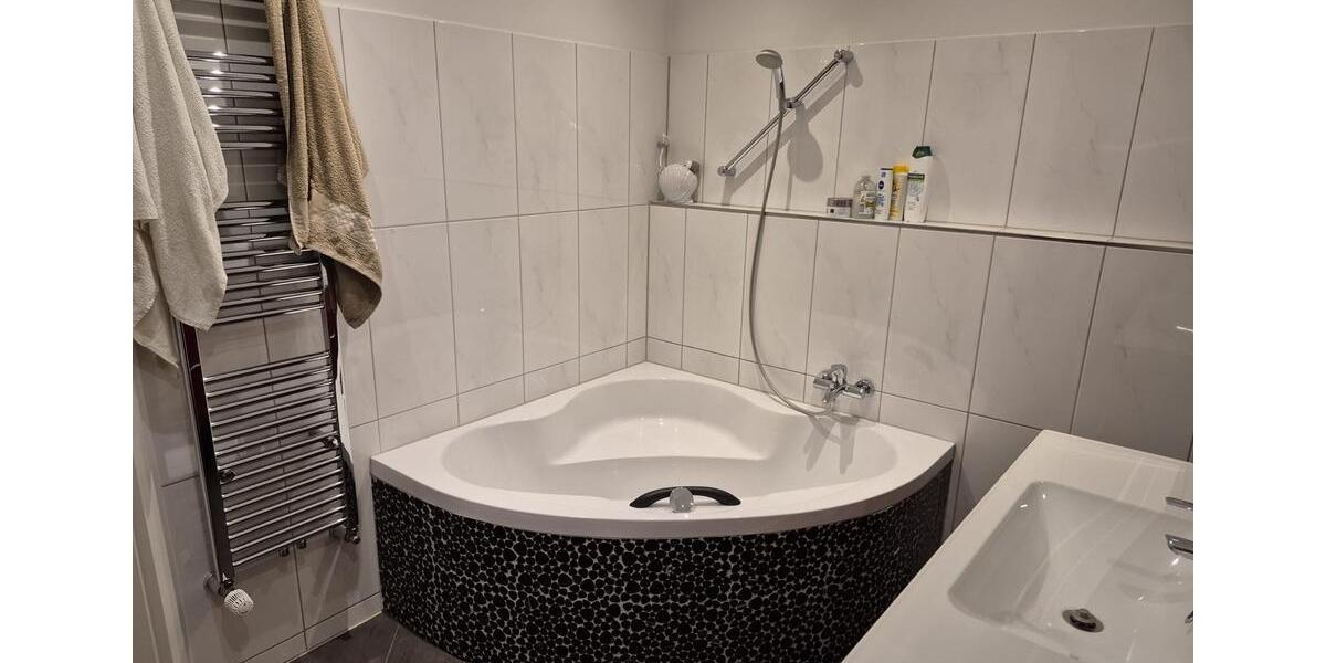Erdgeschoßwohnung Wuppertal Sedansberg - 2 Zimmer, 65 m&sup2;, 165.000&euro; | Angebot:26639420