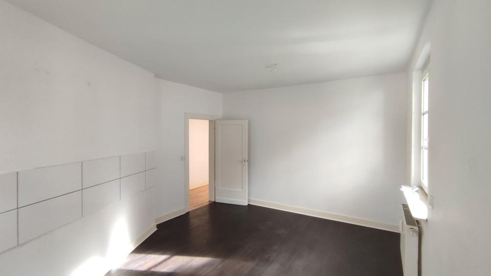 Etagenwohnung Wuppertal Gemarkung Elberfeld - 2 Zimmer, 63 m&sup2;, 500&euro; | Angebot:26476727