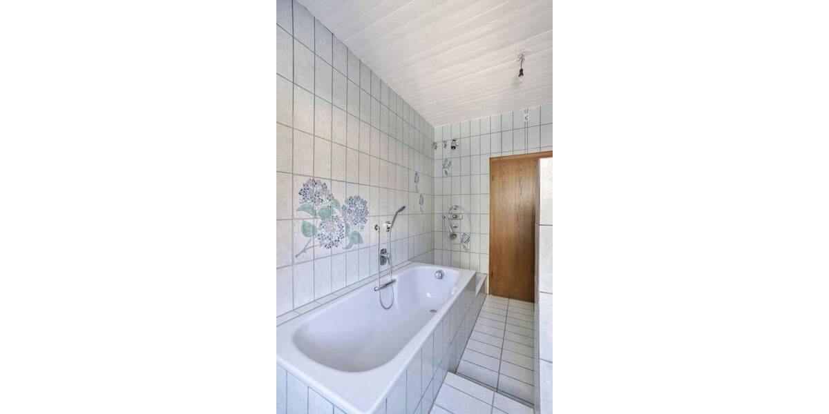 Einfamilienhaus Langenfeld Immigrath - 5 Zimmer, 161 m&sup2;, 629.000&euro; | Angebot:25705750