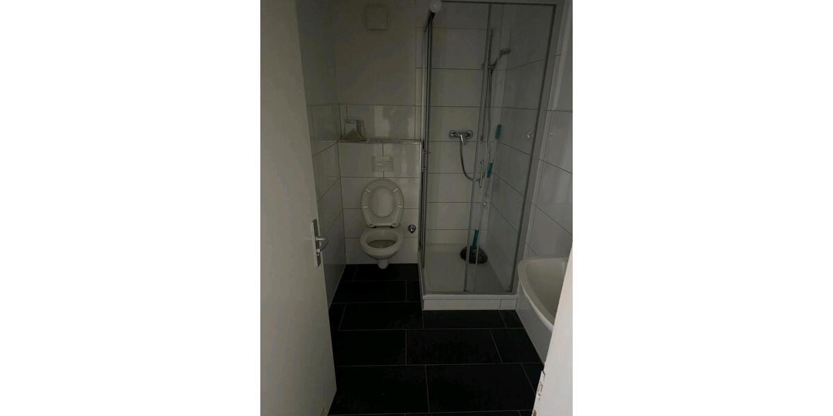 Dachgeschoßwohnung Heiligenhaus - 2 Zimmer, 60 m&sup2;, 550&euro; | Angebot:25884103