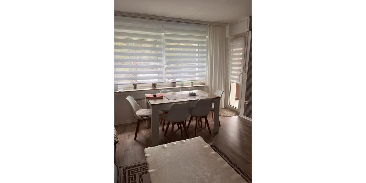 Erdgeschoßwohnung Essen Stadtbezirk VII - 3 Zimmer, 71 m&sup2;, 444&euro; | Angebot:25967648