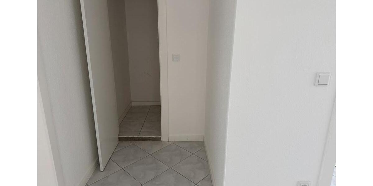 Etagenwohnung Mettmann - 2 Zimmer, 50 m&sup2;, 850&euro; | Angebot:26626208