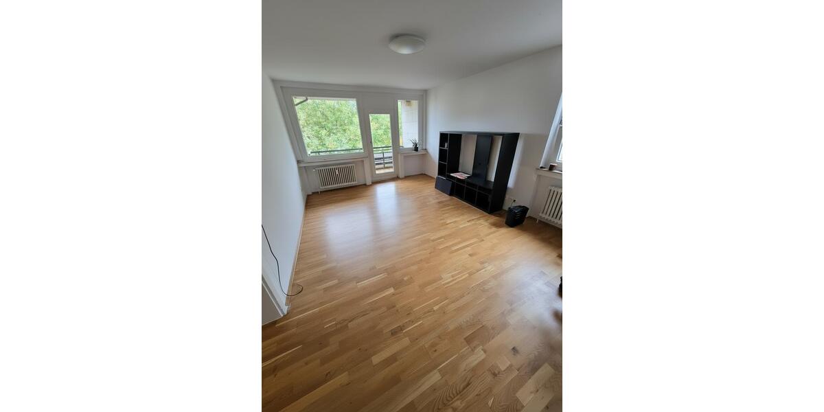 Etagenwohnung Essen Stadtbezirk III - 2 Zimmer, 61 m&sup2;, 670&euro; | Angebot:25933372